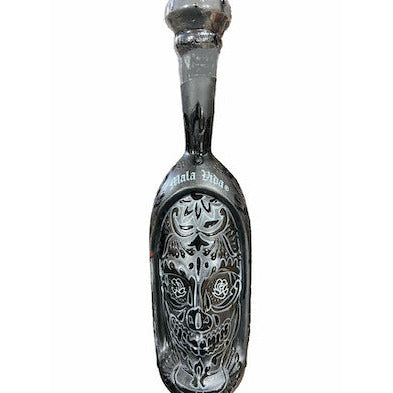 Mala Vida X Dos Artes Extra Anejo Limited Edition